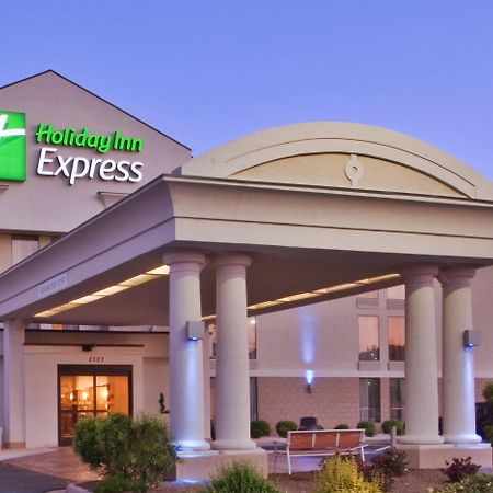 Holiday Inn Express Danville By Ihg Exterior foto
