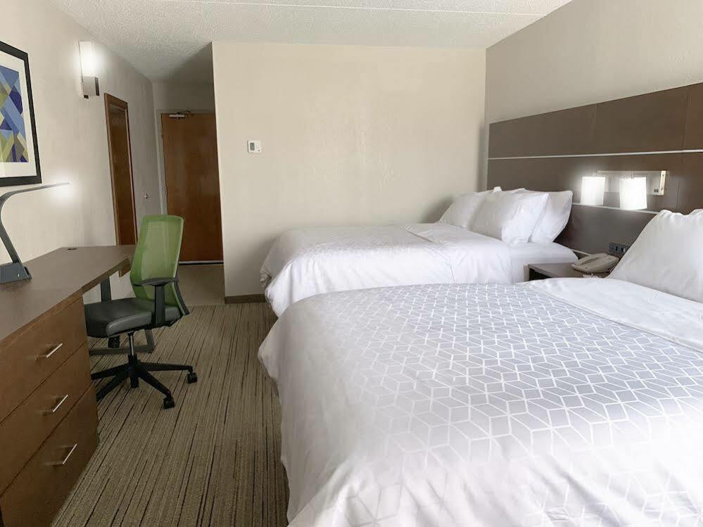Holiday Inn Express Danville By Ihg Exterior foto